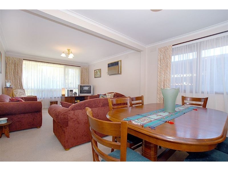 29 Torquay Avenue, Seaford VIC 3198