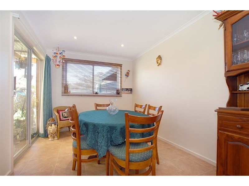 29 Torquay Avenue, Seaford VIC 3198