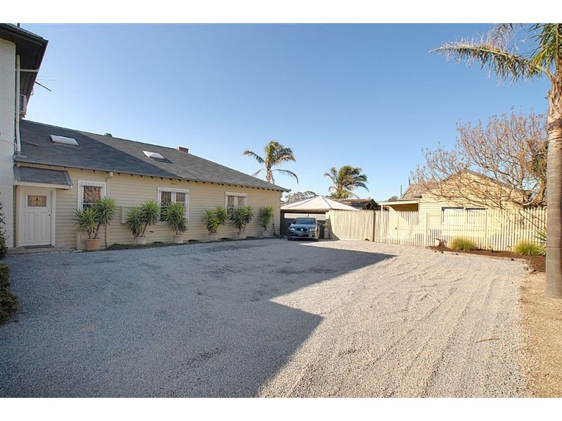 224 Nepean Highway, Seaford VIC 3198