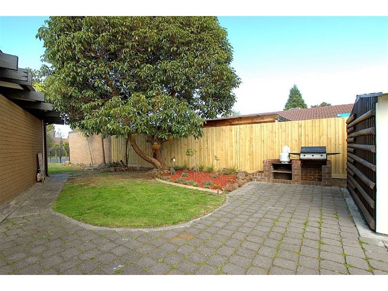 7 Smale Court, Seaford VIC 3198