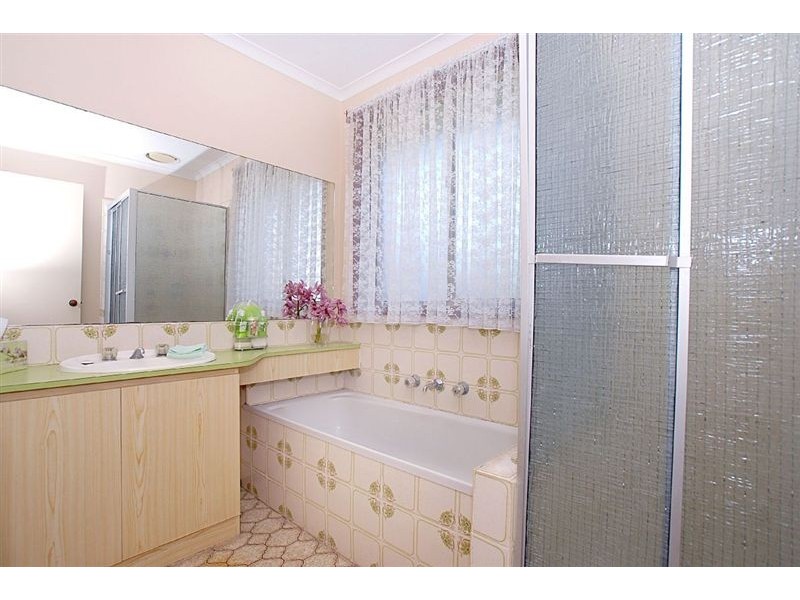 32 Ryan Street, Seaford VIC 3198