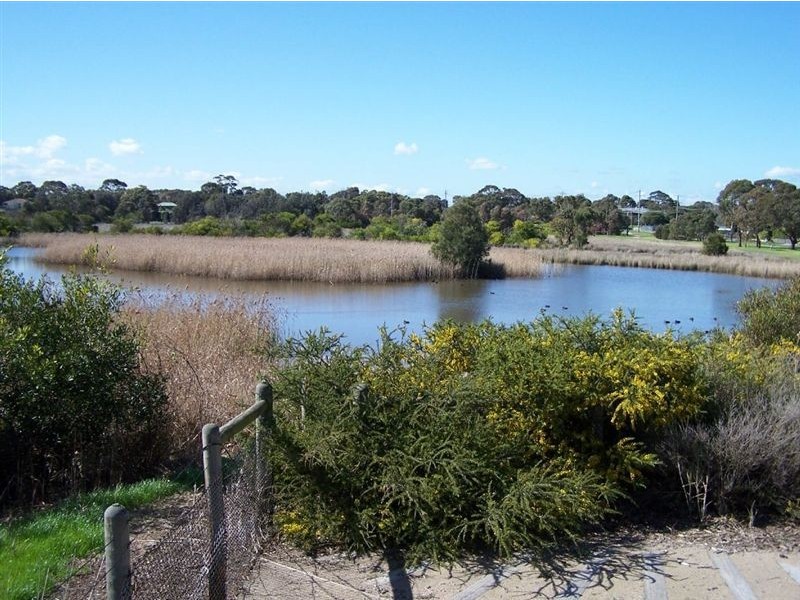 44 Park Street, Seaford VIC 3198