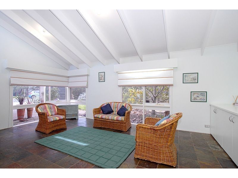 70 Kananook Avenue, Seaford VIC 3198