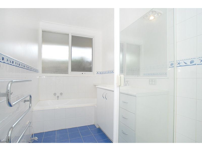 70 Kananook Avenue, Seaford VIC 3198