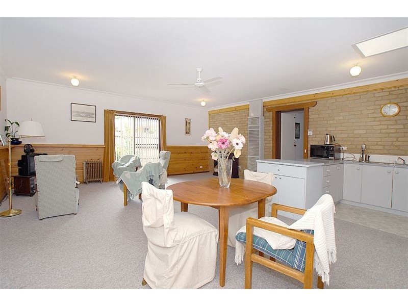 11 Bellevue Crescent, Seaford VIC 3198