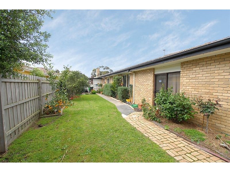 11 Bellevue Crescent, Seaford VIC 3198