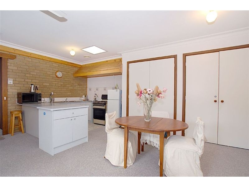 11 Bellevue Crescent, Seaford VIC 3198