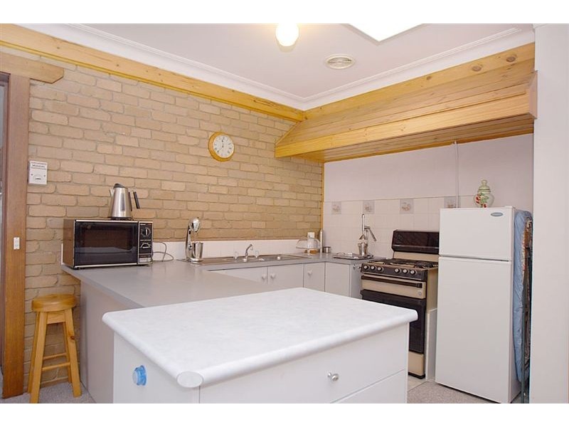 11 Bellevue Crescent, Seaford VIC 3198
