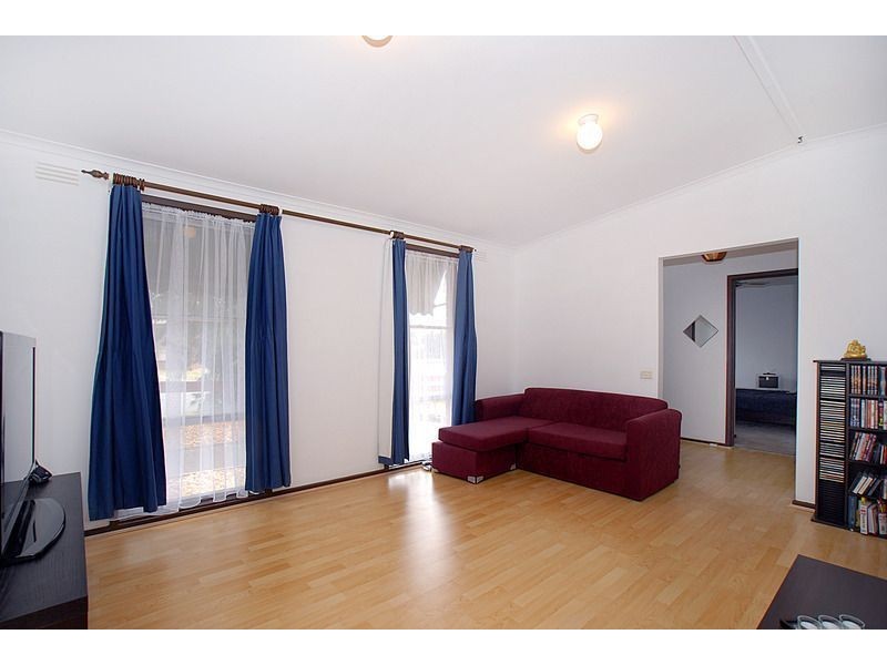 1 Caley Street, Frankston North VIC 3200