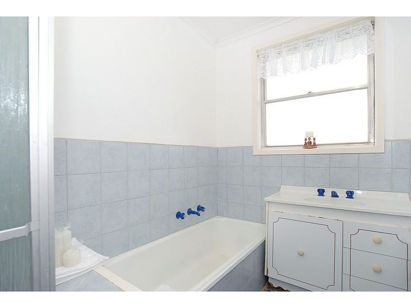 1 Caley Street, Frankston North VIC 3200
