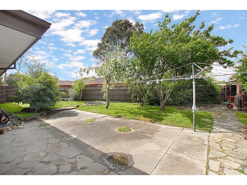 1 Caley Street, Frankston North VIC 3200