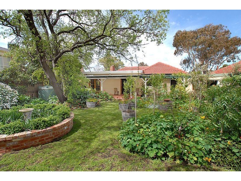 5 Duncan Avenue, Seaford VIC 3198