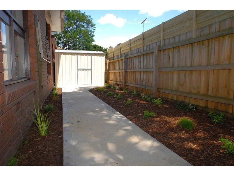 4/11-13 Sheridan Avenue, Frankston VIC 3199