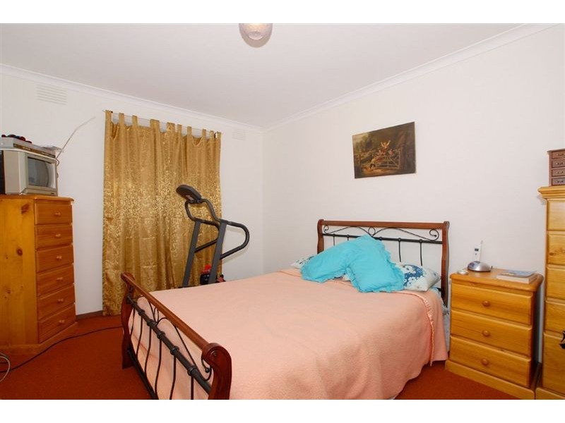 11 McBride Crescent, Seaford VIC 3198
