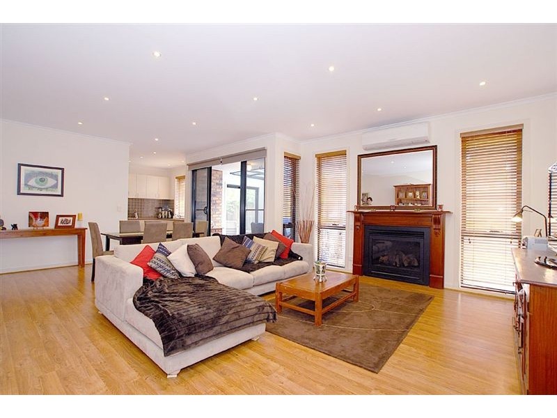 2/204 Frankston Dandenong Road, Seaford VIC 3198