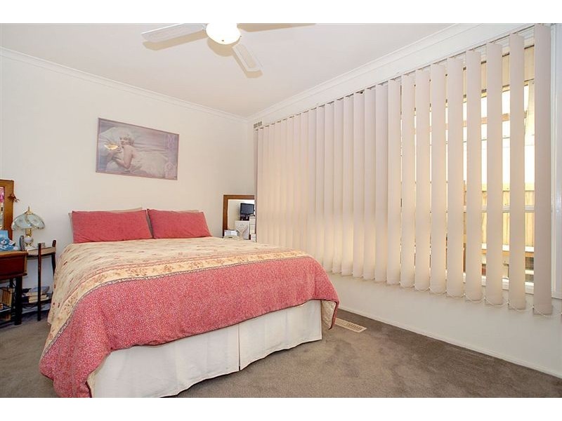 6 Bruce Street, Seaford VIC 3198