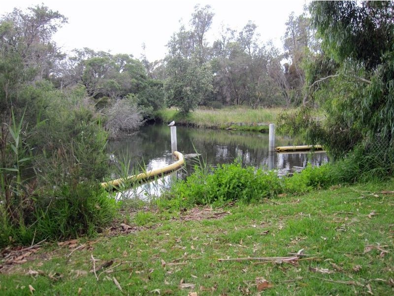 18/293 Nepean Highway, Seaford VIC 3198