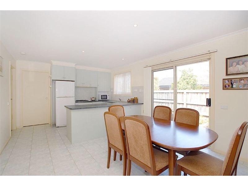 1/11 Arthur Street, Seaford VIC 3198