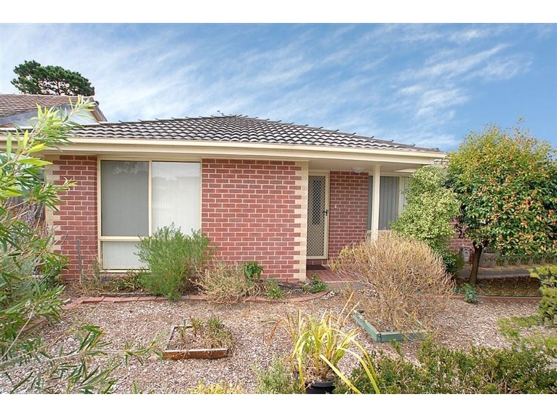 1/11 Arthur Street, Seaford VIC 3198