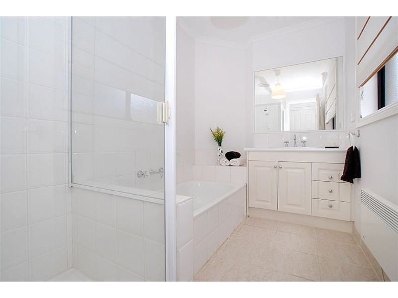 237 Nepean Highway, Seaford VIC 3198