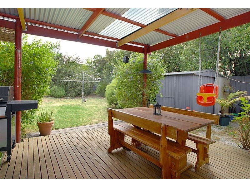 42 Seaford Road, Seaford VIC 3198