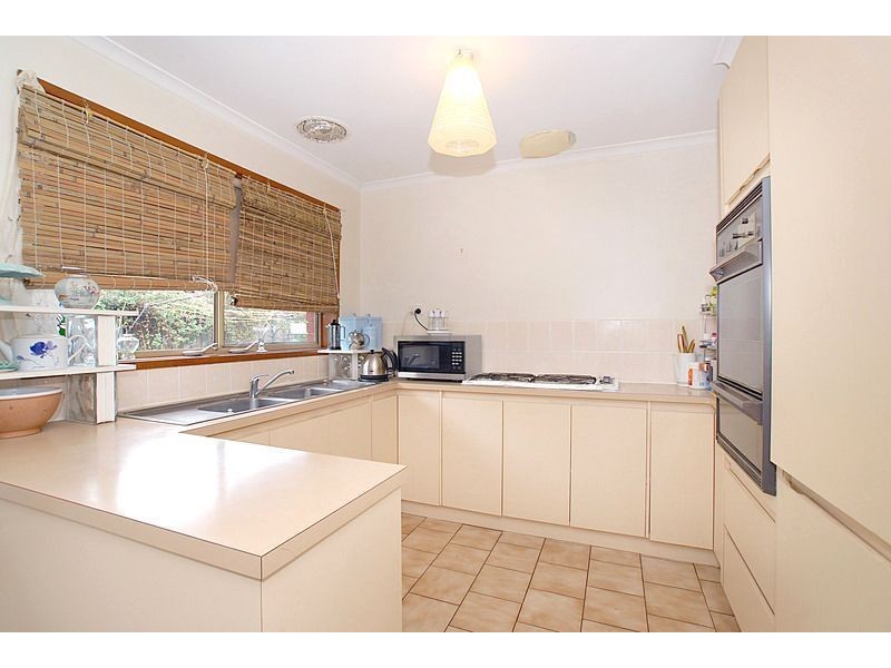 2/44 Hadley Street, Seaford VIC 3198