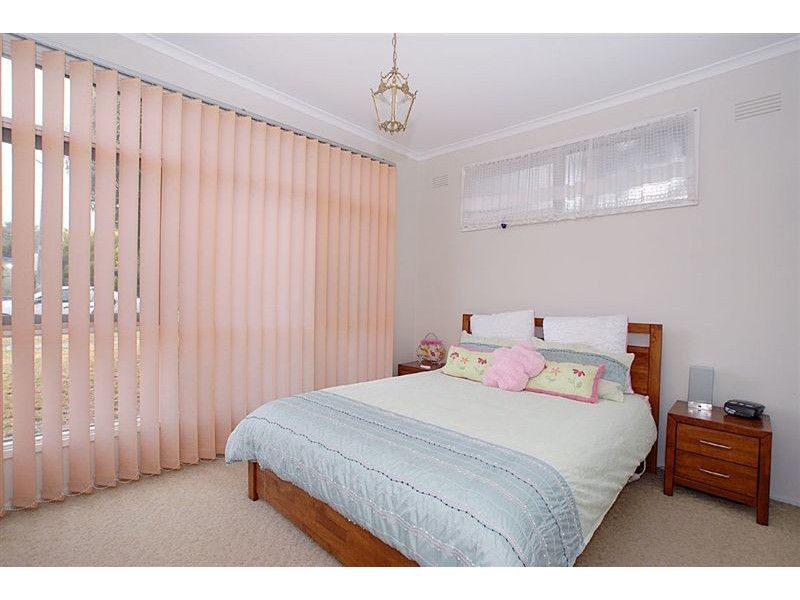 72 Seaford Grove, Seaford VIC 3198