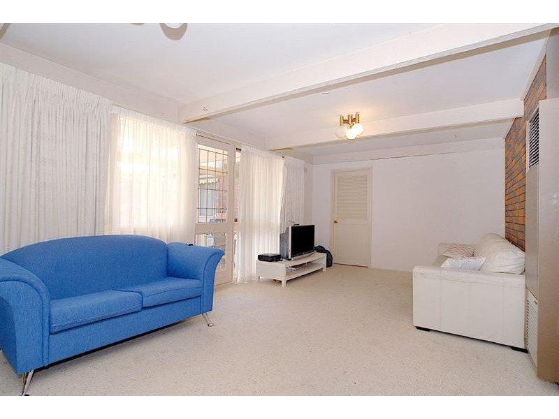 33 Carrington Avenue, Seaford VIC 3198