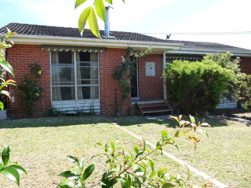 32 Wirilda Crescent, Frankston North VIC 3200