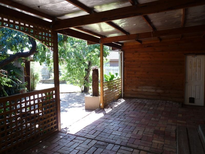 32 Wirilda Crescent, Frankston North VIC 3200