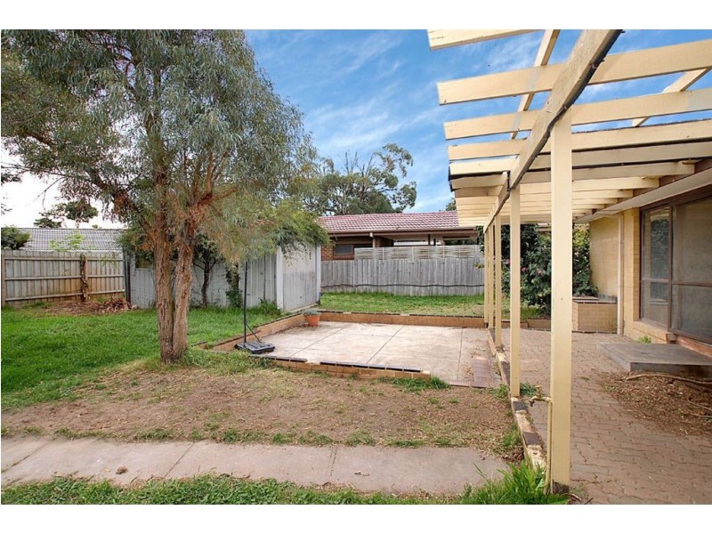 15 McBride Crescent, Seaford VIC 3198
