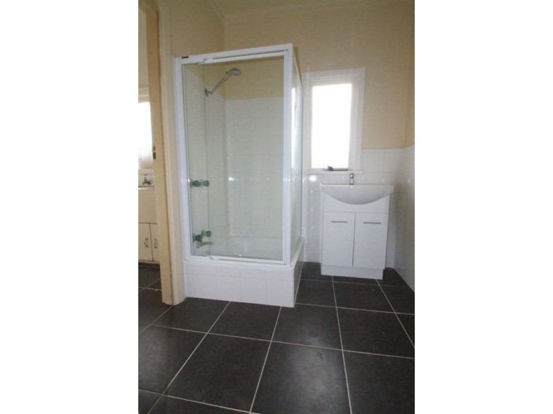 1/10 Jubilee Avenue, Seaford VIC 3198