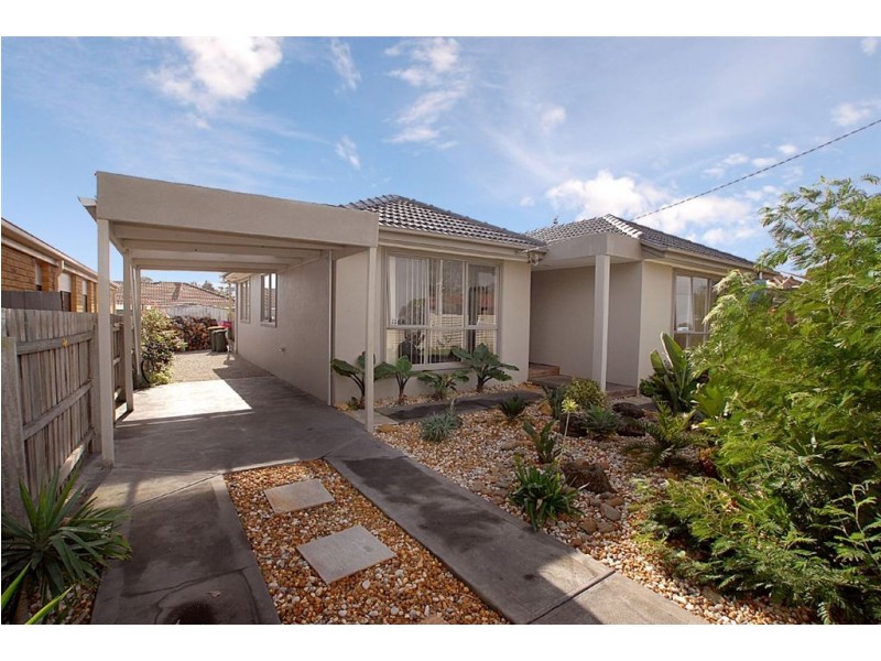 2 Madden Street, Seaford VIC 3198