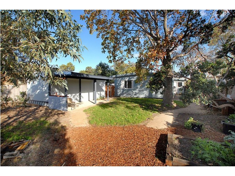 11 Denbigh Road, Seaford VIC 3198