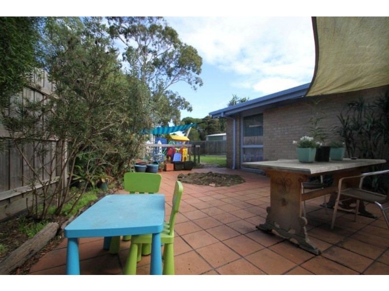 3 Andrew Street, Seaford VIC 3198