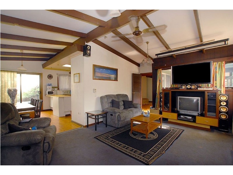 70 Hallifax Street, Seaford VIC 3198