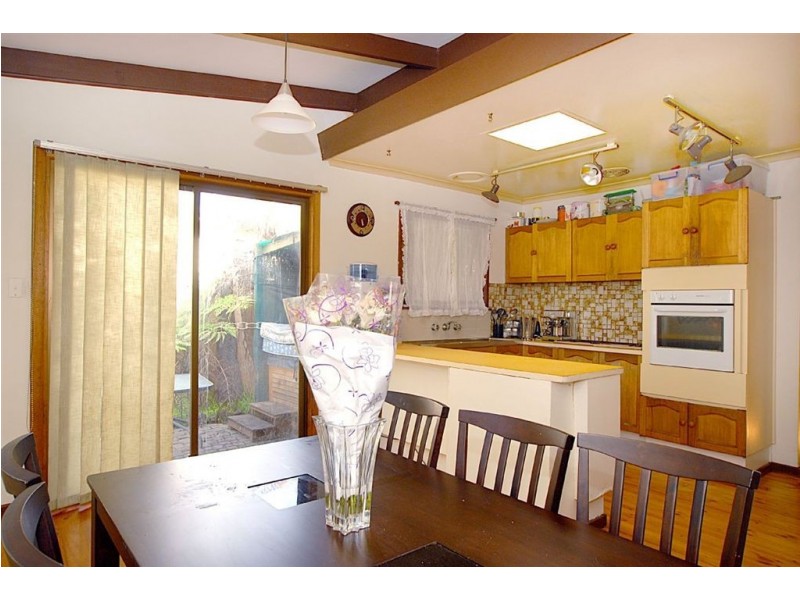 70 Hallifax Street, Seaford VIC 3198