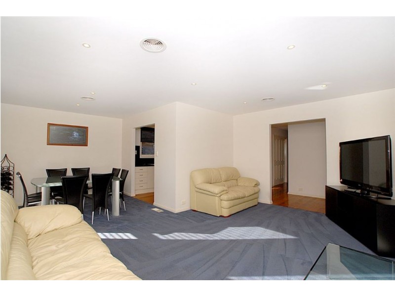 25 Chicquita Avenue, Seaford VIC 3198