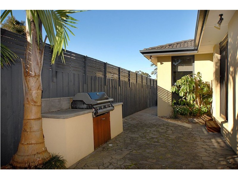 25 Chicquita Avenue, Seaford VIC 3198