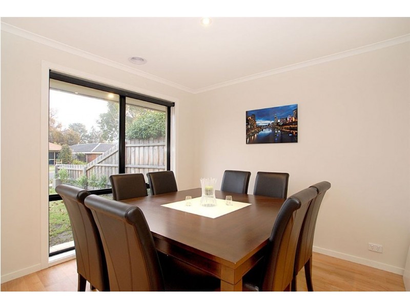 21 Emanuel Drive, Seaford VIC 3198