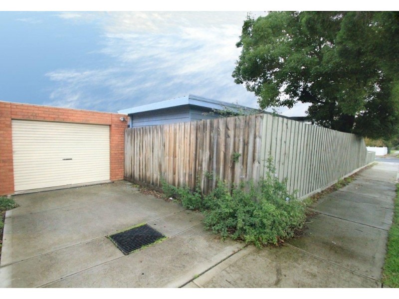 54 Hadley Street, Seaford VIC 3198