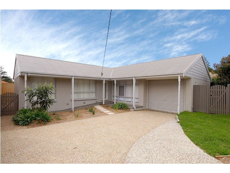 11 Overport Road, Frankston South VIC 3199