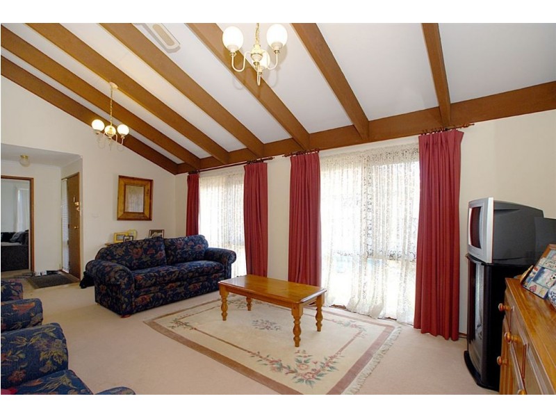 6 Lexton Court, Seaford VIC 3198