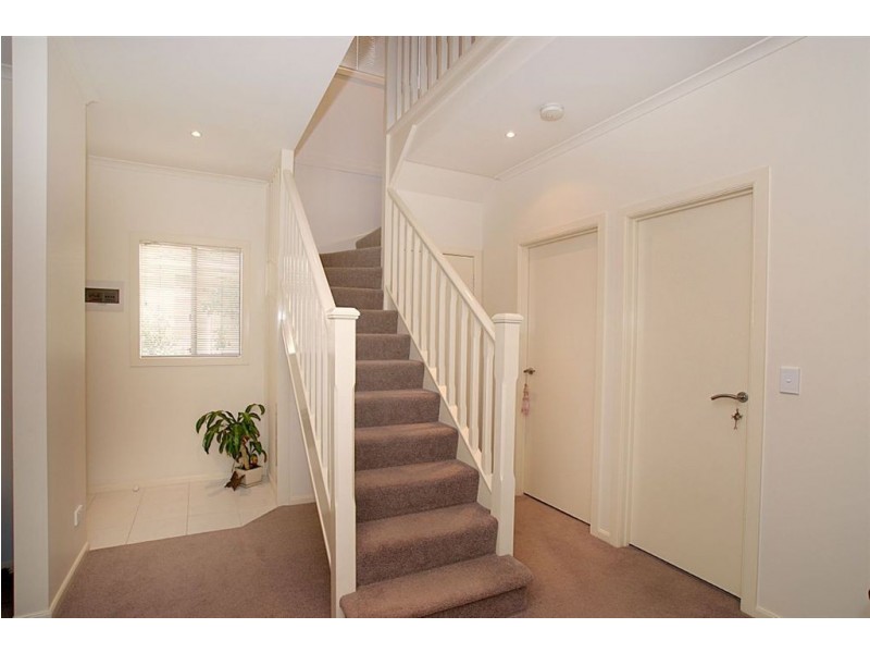 2/82 East Road, Seaford VIC 3198