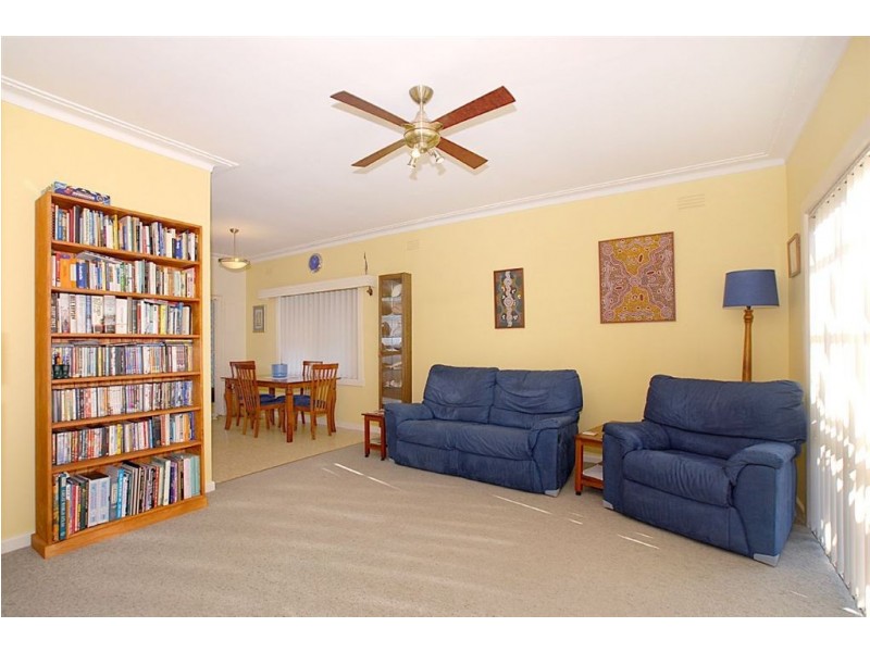 12 Johnstone Street, Seaford VIC 3198