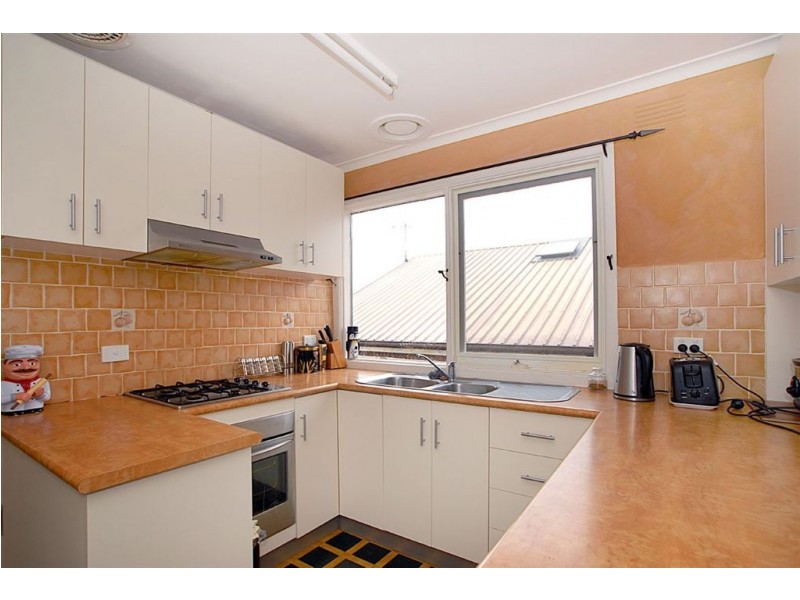 58 Wunalla Road, Seaford VIC 3198