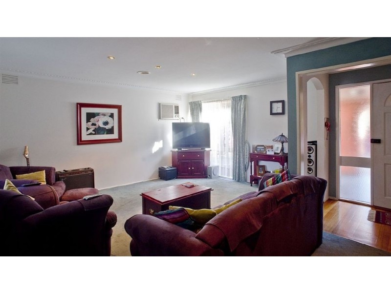 2 Francis Street, Seaford VIC 3198