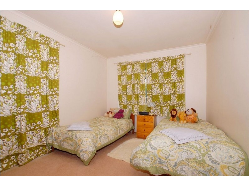 22 Hoya Crescent, Frankston North VIC 3200