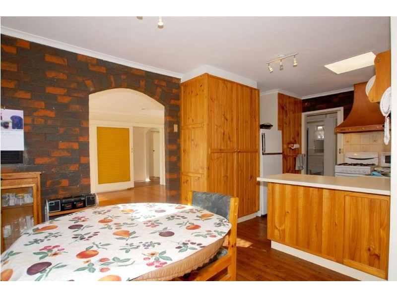 19 Downs Road, Seaford VIC 3198