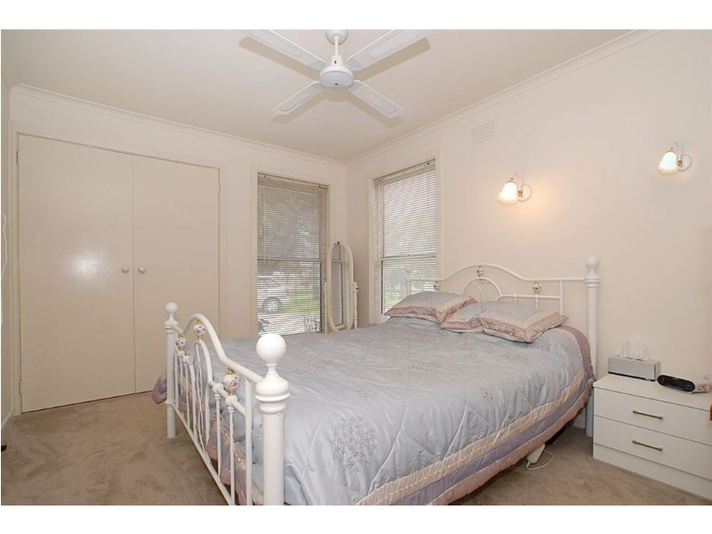 2/49 Boonong Avenue, Seaford VIC 3198